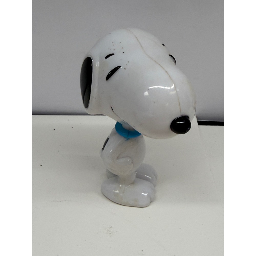 Vintage Snoopy Bobblehead Figure Peanuts Collectible White Plastic Blue Collar